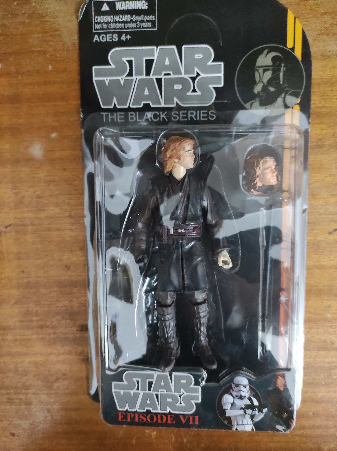 Figurka Star Wars - Luke Skywalker + p��slu�enstv� 15cm (nov�)  - 199 K�