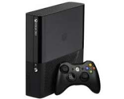 Microsoft Xbox 360 E Stingray 500GB (bazar) - 2499 Kč